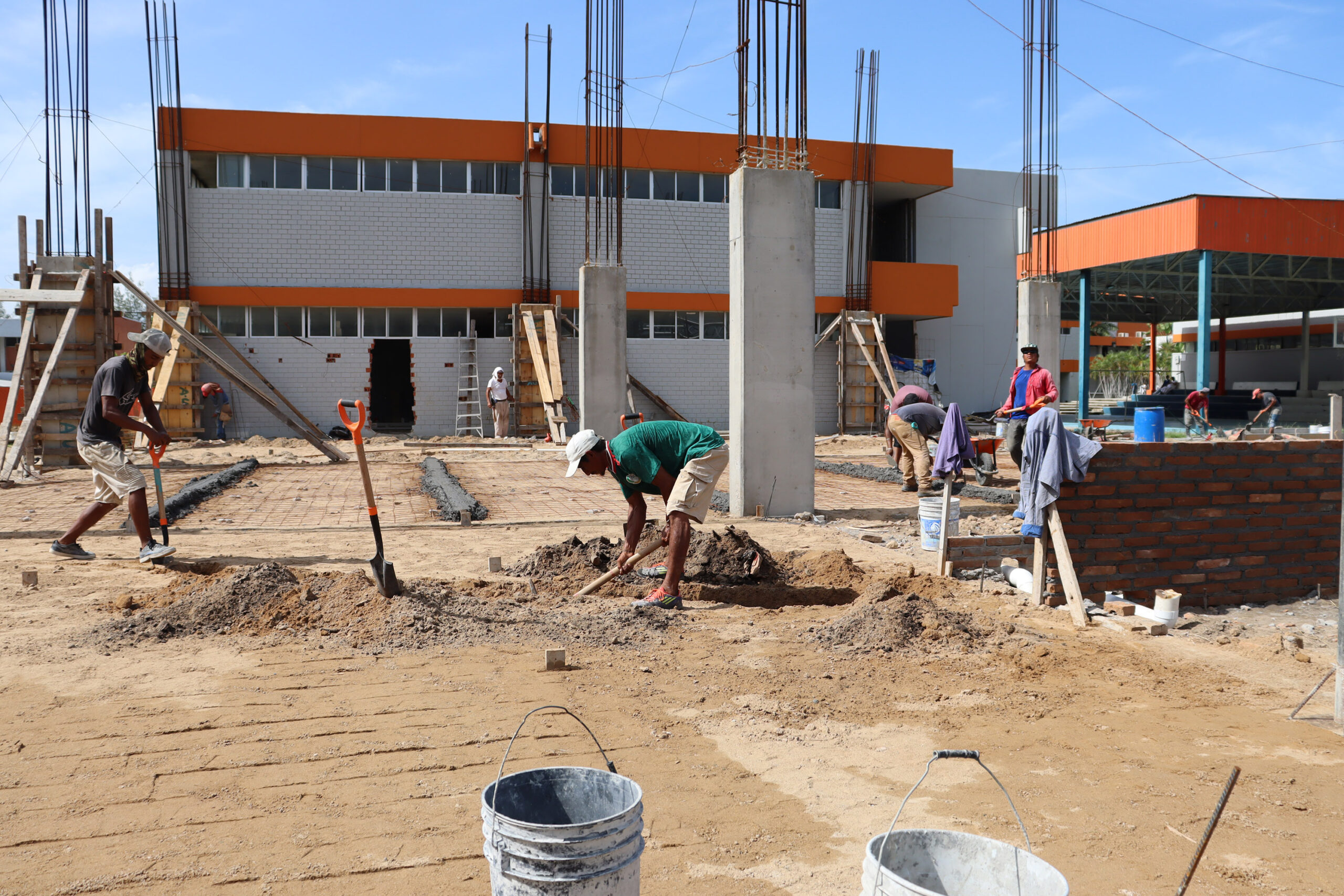 Impulsa la UAT 55 nuevos proyectos de infraestructura en sus campus