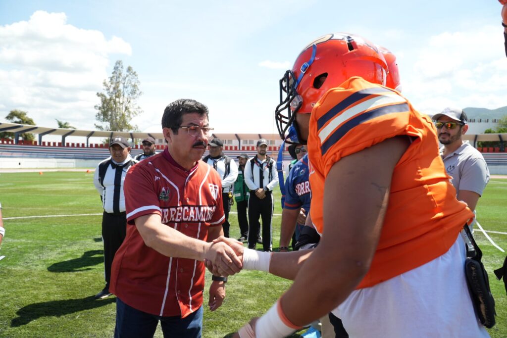 El rector Dámaso Anaya inaugura en la UAT temporada 2024 de la ONEFA