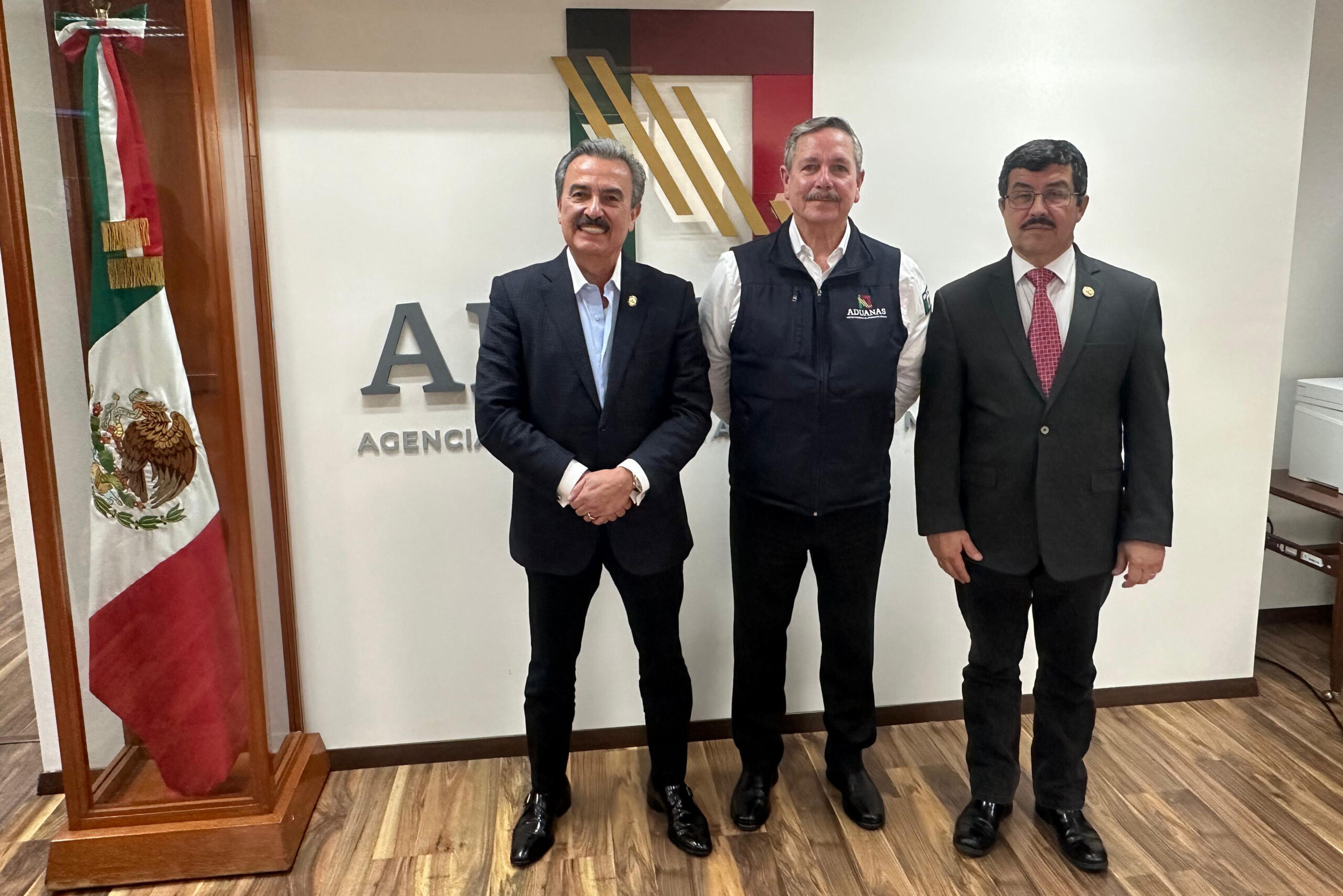 Rector de la UAT sostiene acuerdos con la Agencia Nacional de Aduanas de México